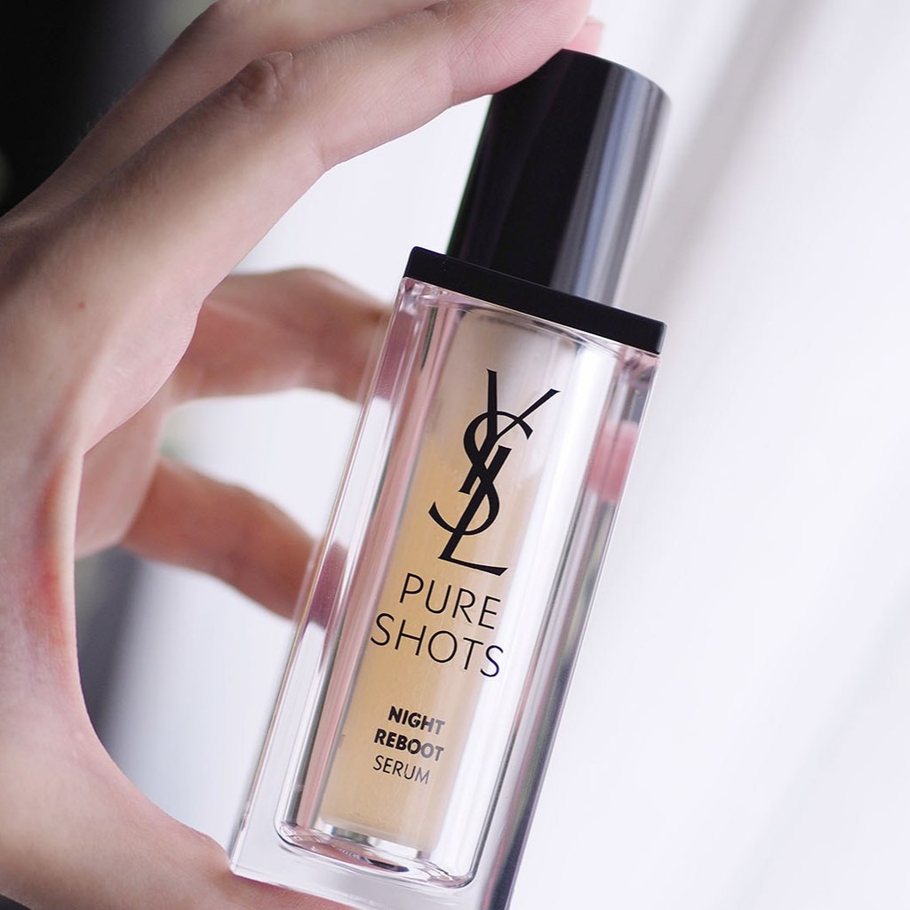 Yves Saint Laurent Pure Shots Night Reboot Serum 30 ml เซรั่มโรเซ่ เซรั่มน้ำตาลมูนไลต์ต้นกระบองเพชร ฟื้นบำรุงให้ผิวเรียบเนียนอิ่มฟู ลดเลือนสัญญาณความอ่อนล้าของผิว