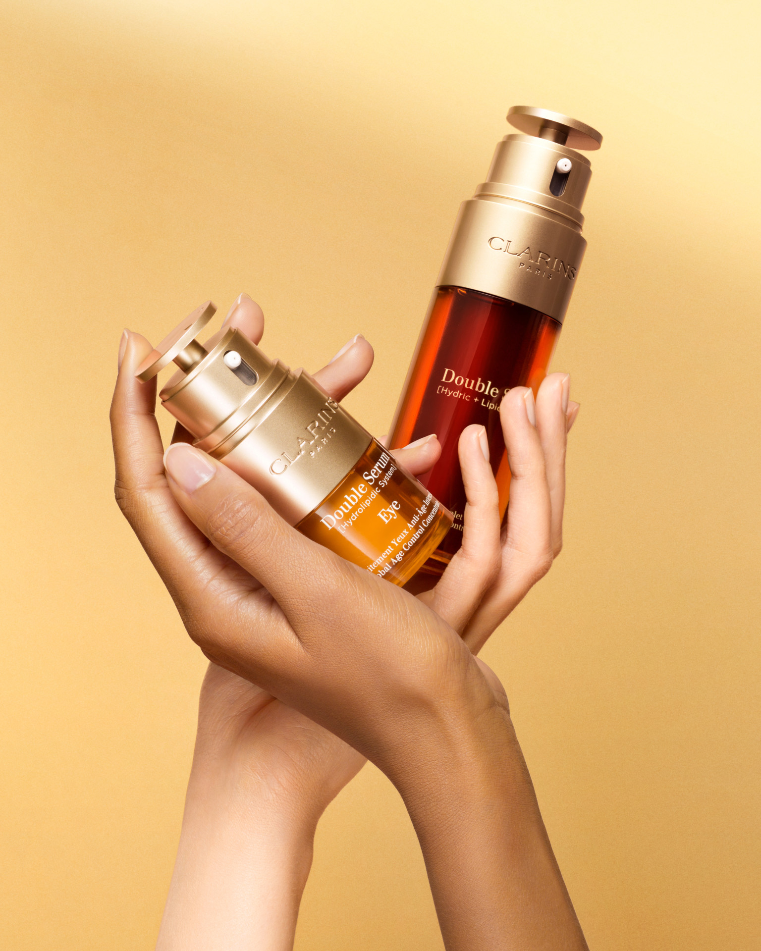 Clarins Double Serum Eye สู่การค้นพบครั้งสำคัญเพื่อการฟื้นบำรุง ลดเลือนริ้วรอย ลดความบวมและรอยคล้ำ คืนความกระจ่างใส